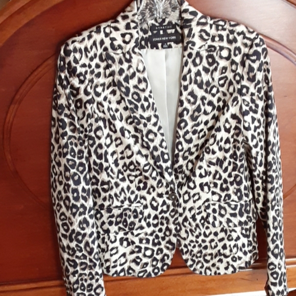 leopard print blazer size 18